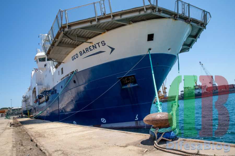 Geo Barents, la nave della ONG fermata dalla Guardia Costiera