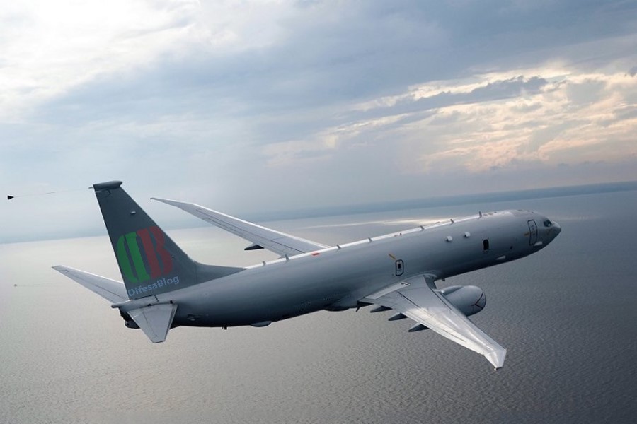 P-8A Poseidon, il primo aereo norvegese esce dal reparto verniciatura